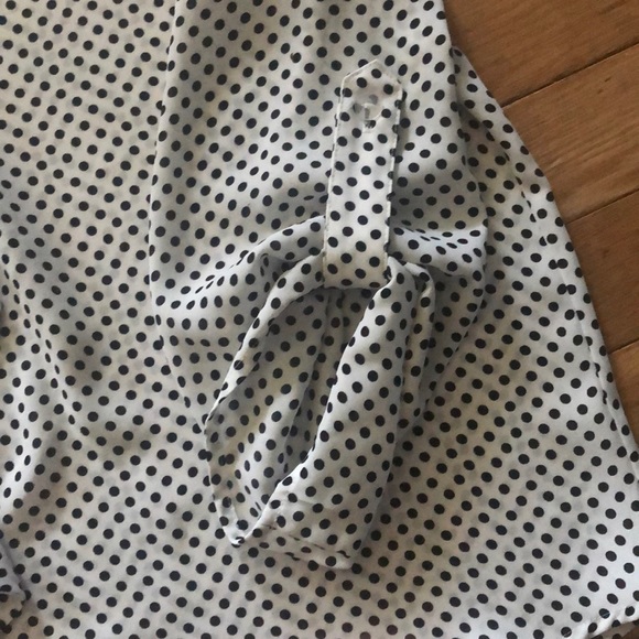 Top - Picture 2 of 4